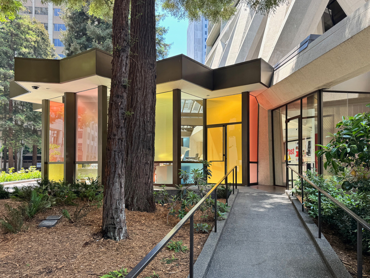 Eames_Entrance1